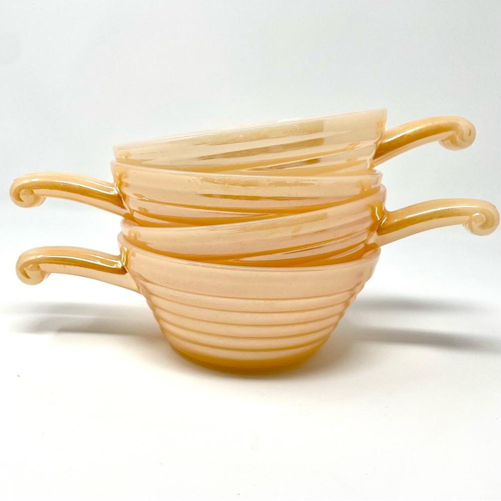 Vintage Fire King Peach Luster Beehive Ovenware Handled Soup Bowl Anchor Hocking